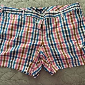 Land’s End mid-rise shorts 7 inch chino